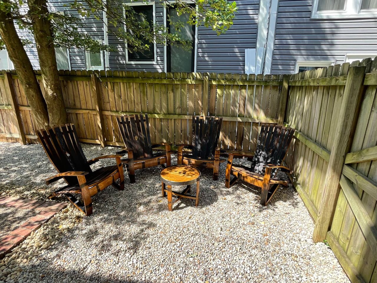 Outdoor patio area and firepit