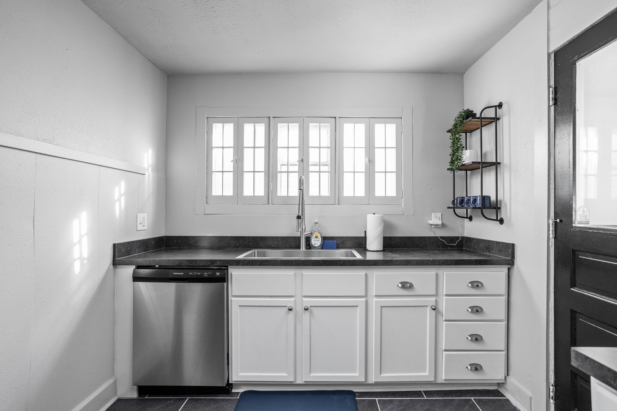 Cook your meals in our fully equipped kitchen.