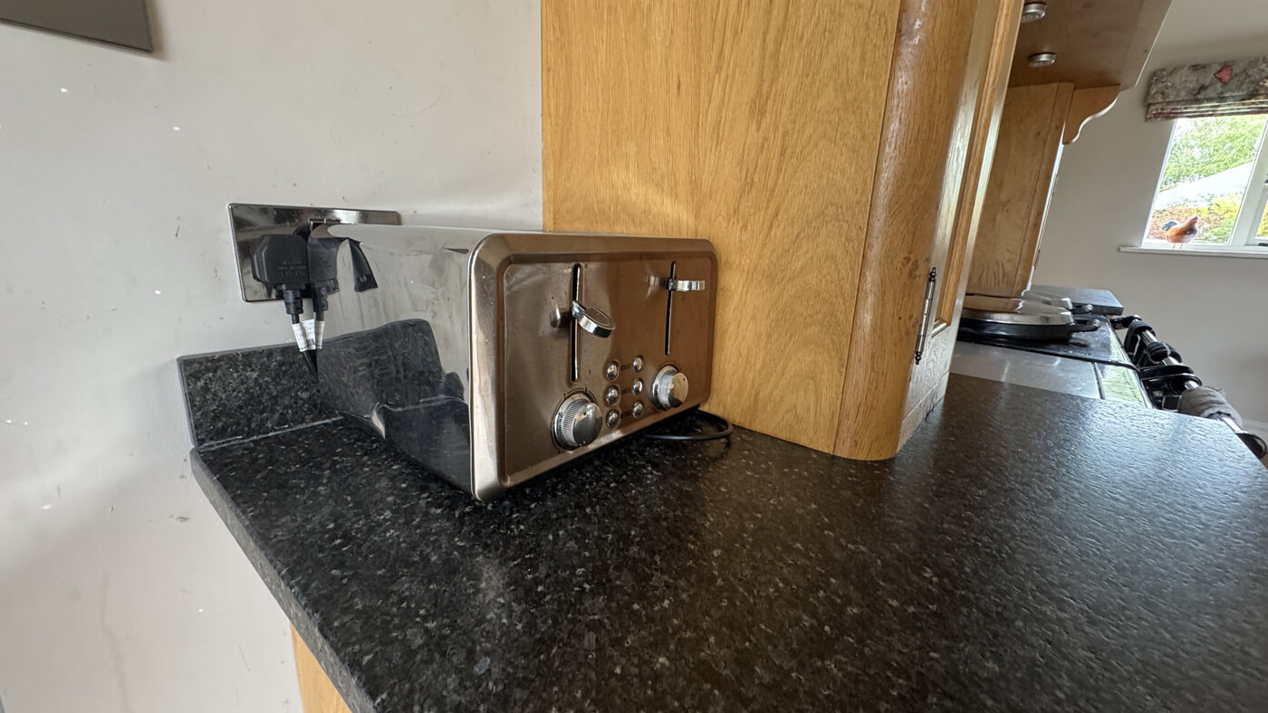Kitchen Toaster