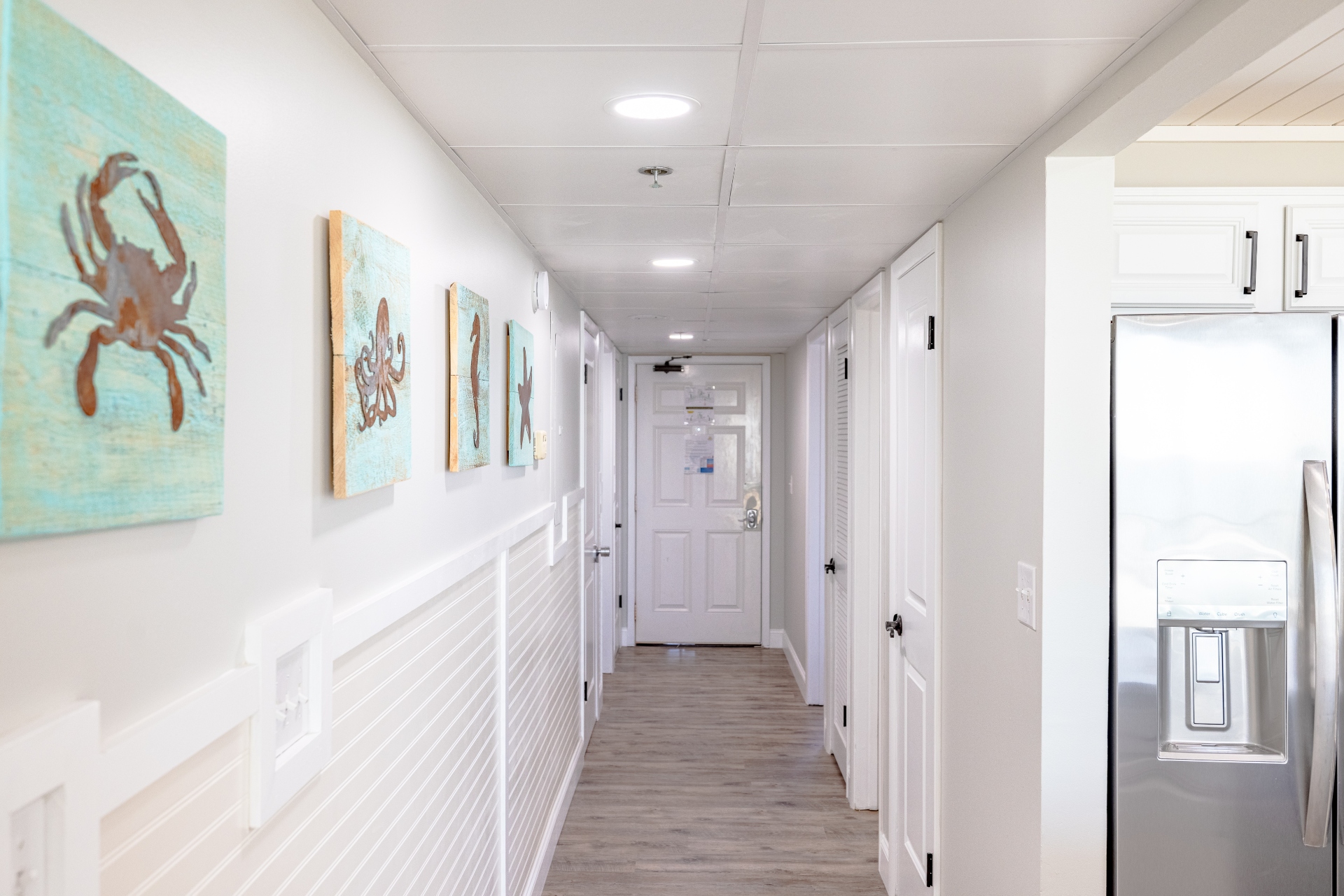 Hallway down to the bedrooms