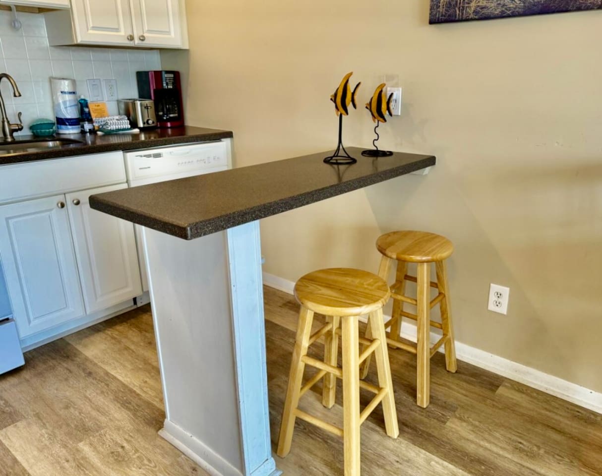 Breakfast bar with stools