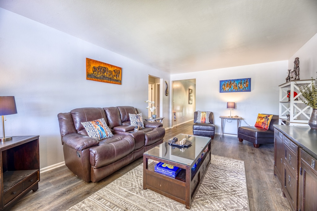 Host family and friends in your very own large living room.Board games provided for extra entertainment on that quiet night at home after a day out on the ski slopes or back from enjoying some of our local attractions.