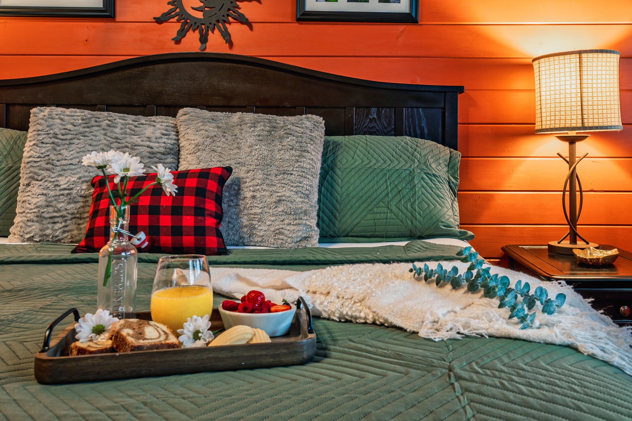 Master bedroom (king bed) with attached full bathroom on main floor. Sleeps 2