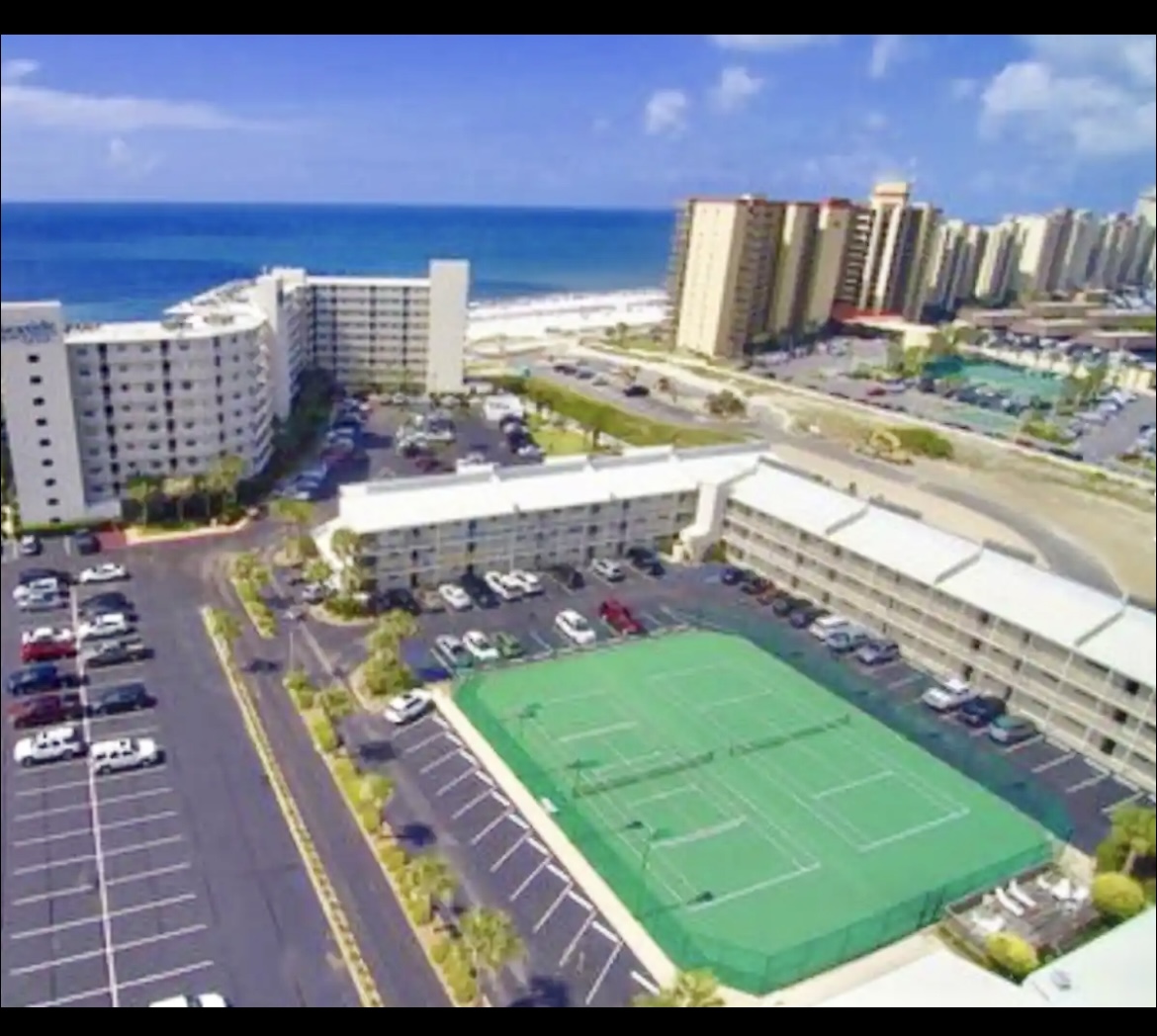 Tennis Courts