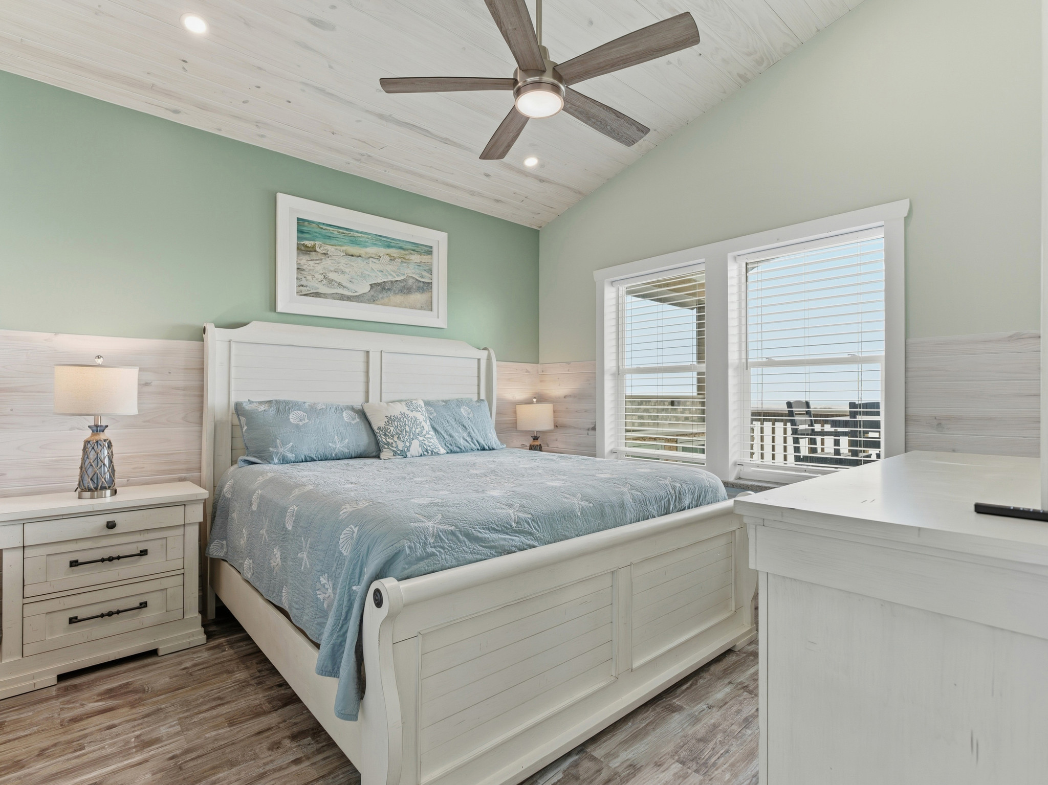 Primary Bedroom - King Bed