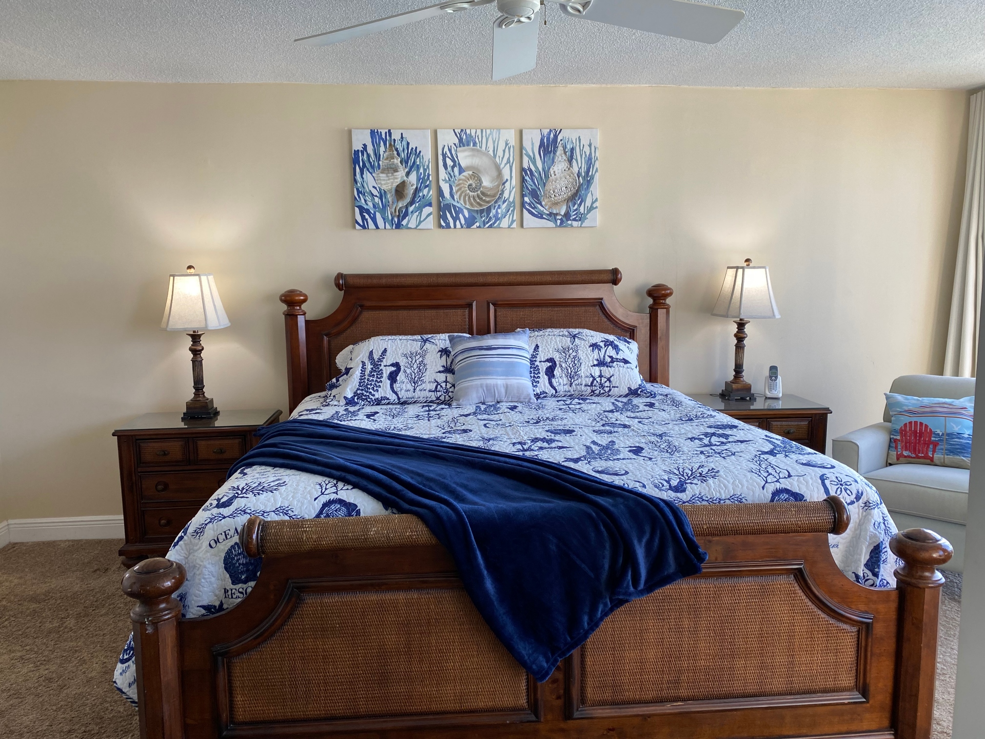 King in master plus twin air bed available