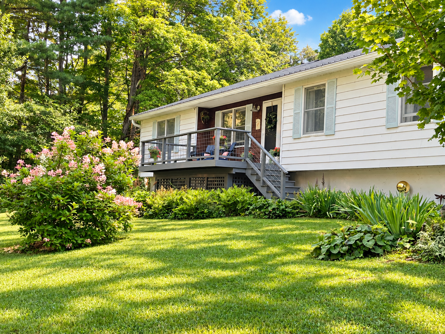 Welcome to Cardinal Cottage.