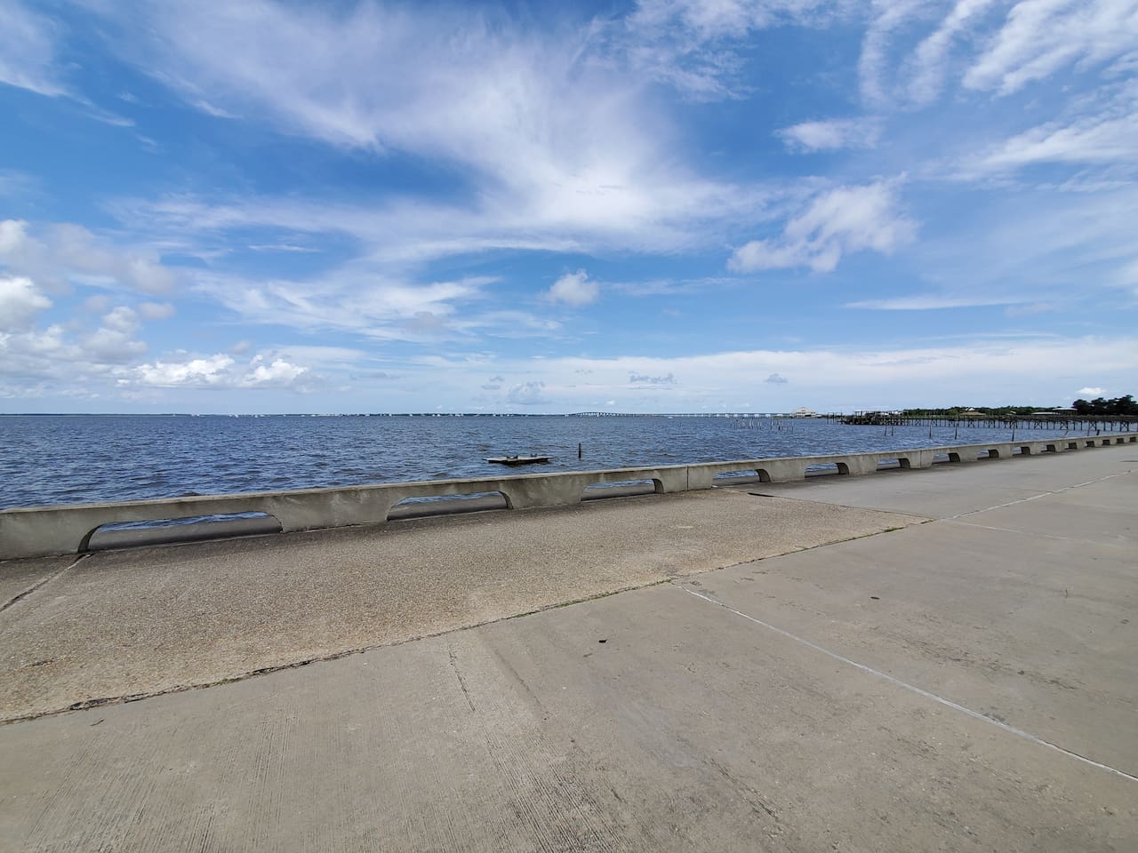 North Beach Boulevard sea wall a short walk away.