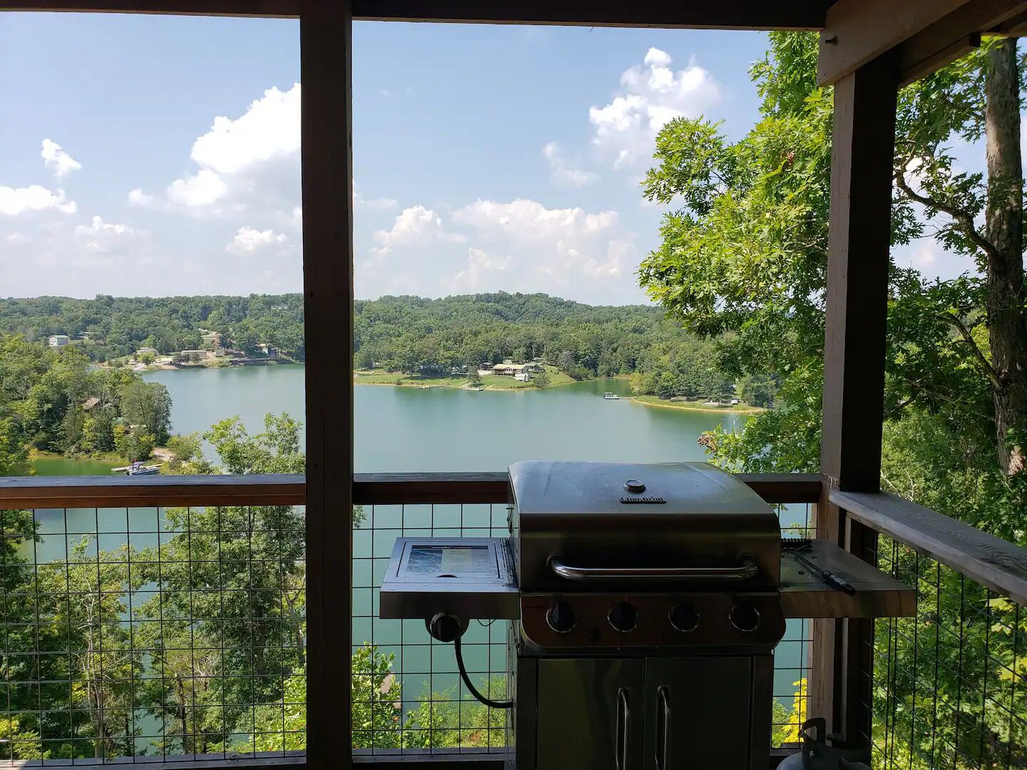 Grill for cookouts