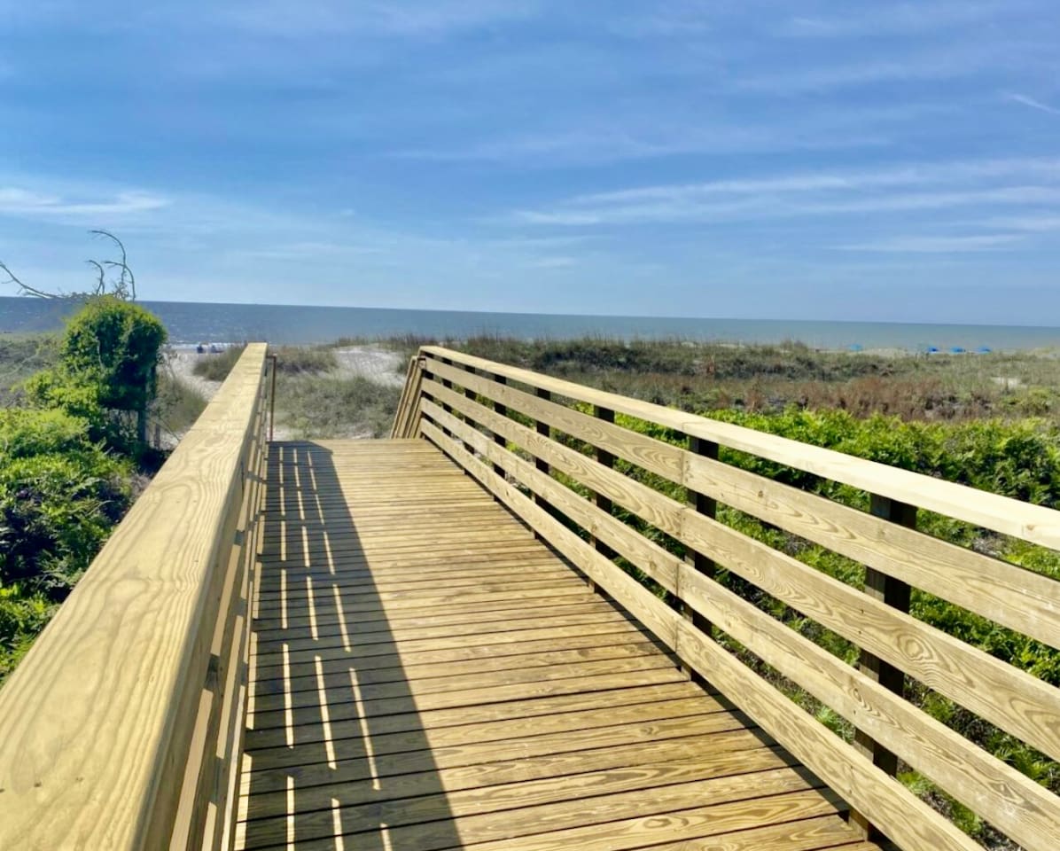 Boardwalk to the beach