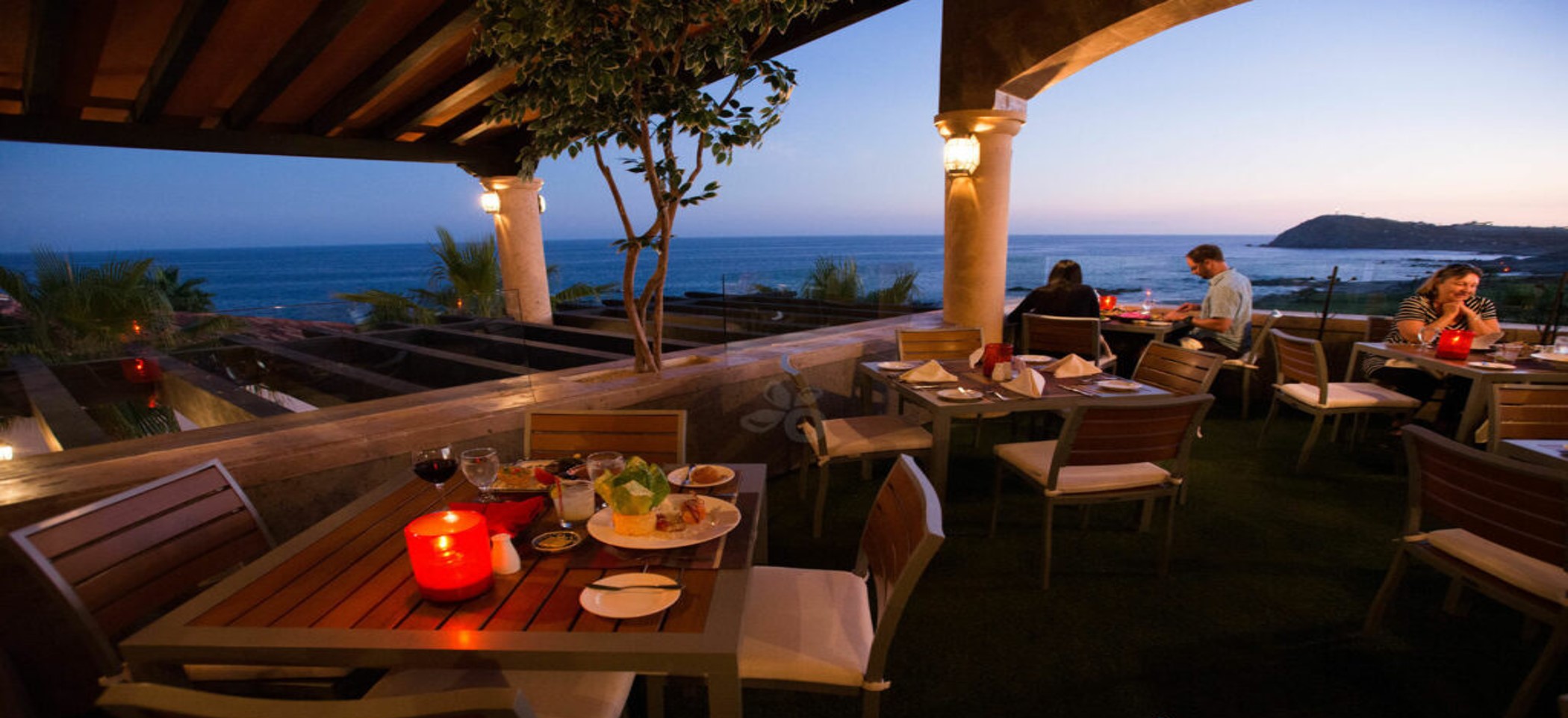 Outdoor Dining at Hacienda Del Mar Cabo, Vacation Travel Exclusives