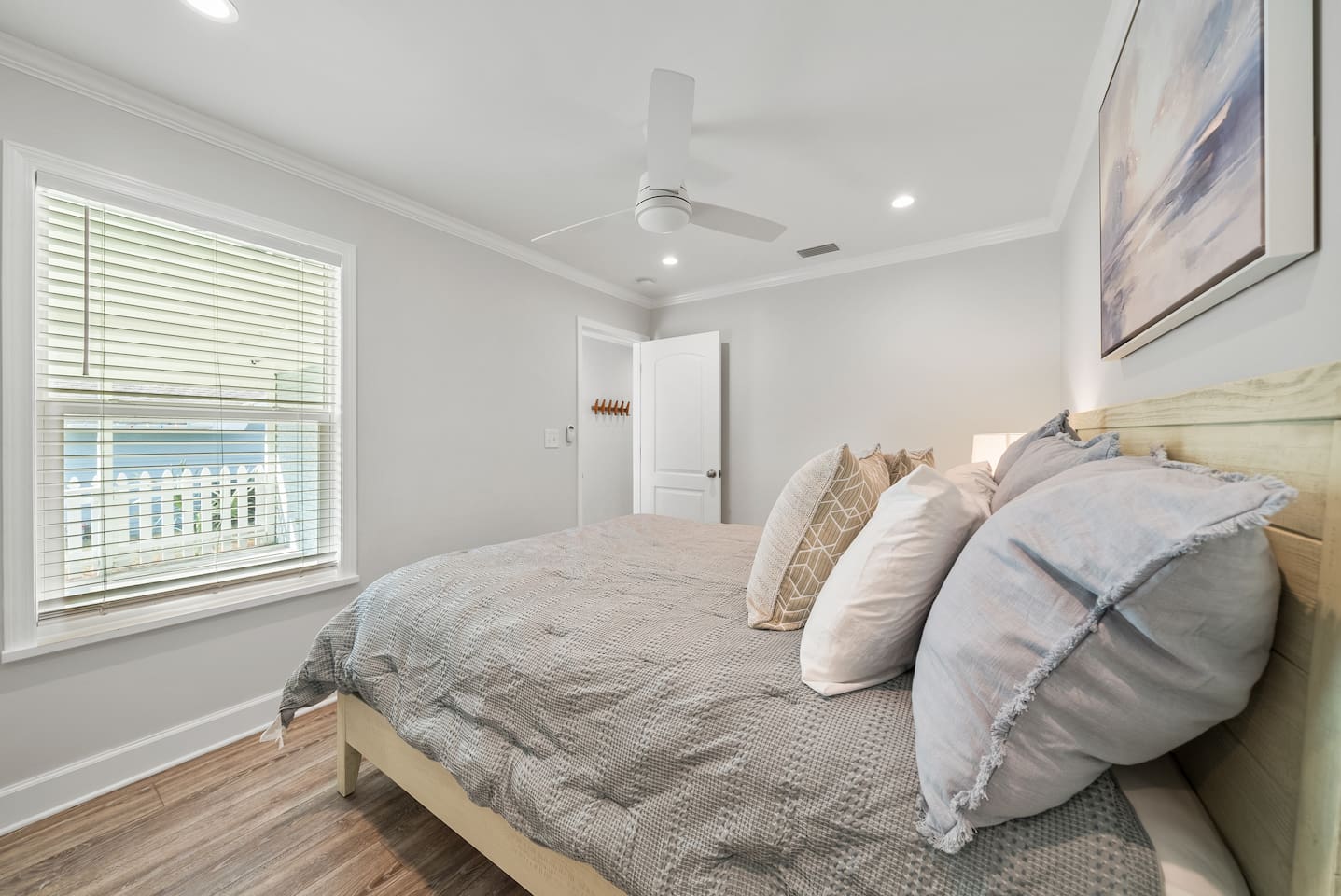 Guest room of Unit B with a queen bed. 