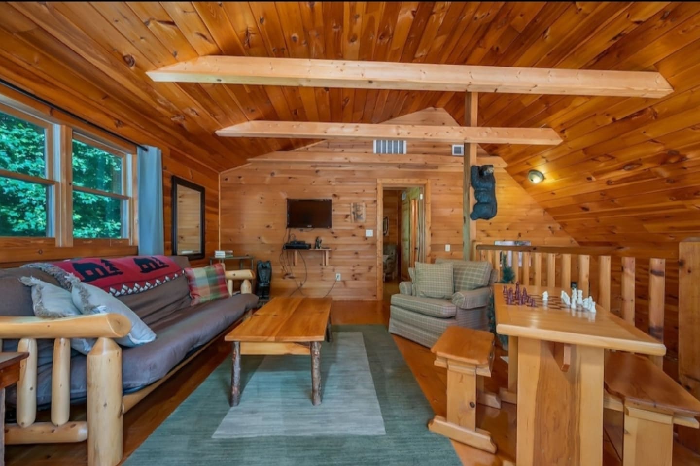 Upstairs loft area with queen futon sleeper