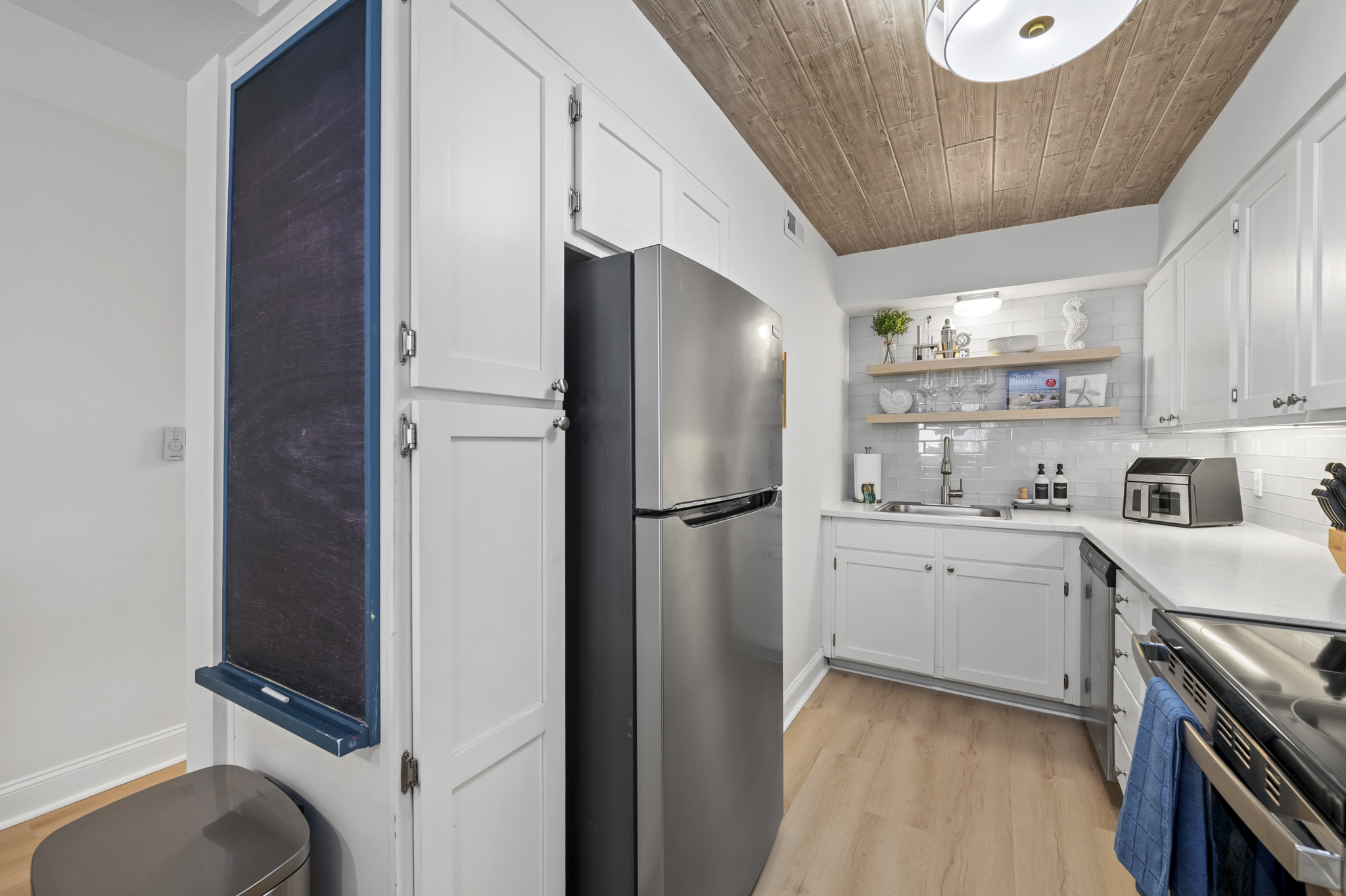 Whip up beachside bites with ease in a fully stocked kitchen equipped for every craving.