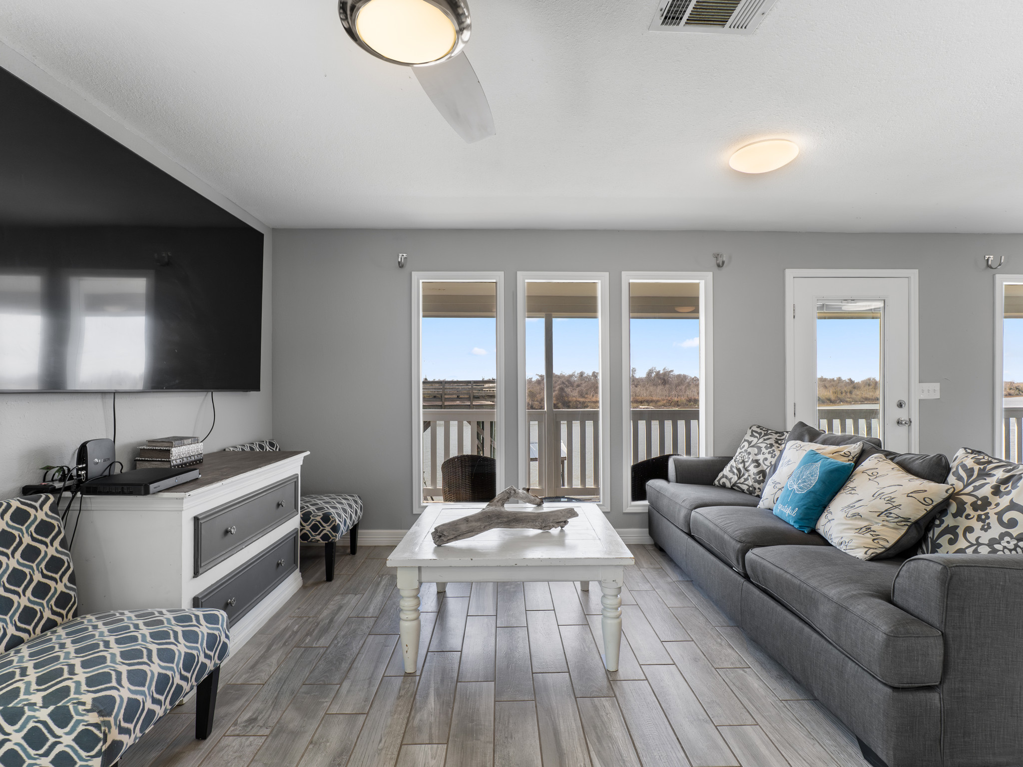 Main living area (upstairs)