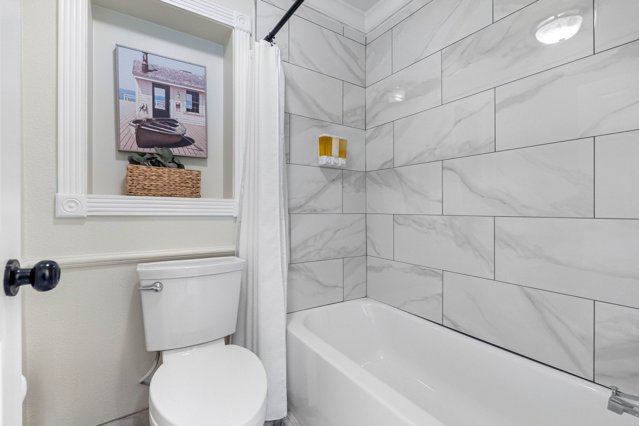 This bathroom provides the perfect setting for relaxation and rejuvenation.