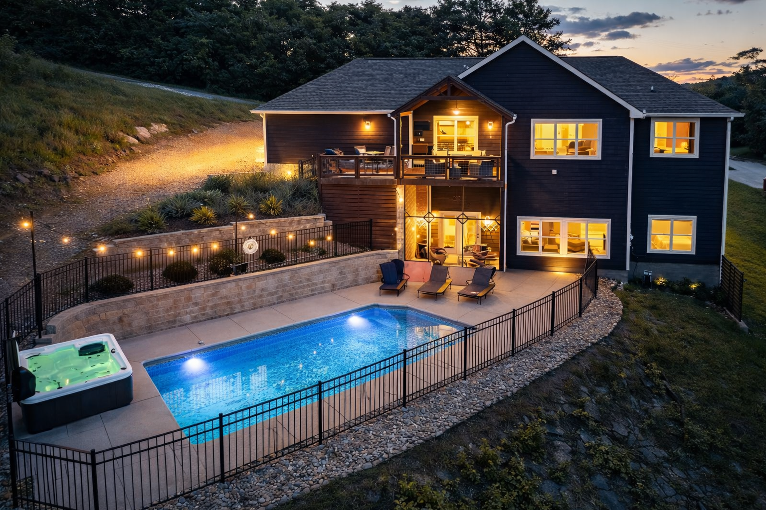 Private pool + hot tub with sunset views