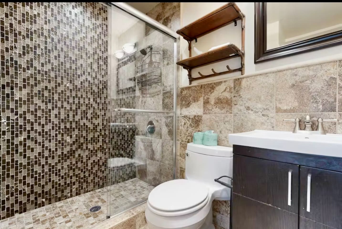 Bathroom vanity