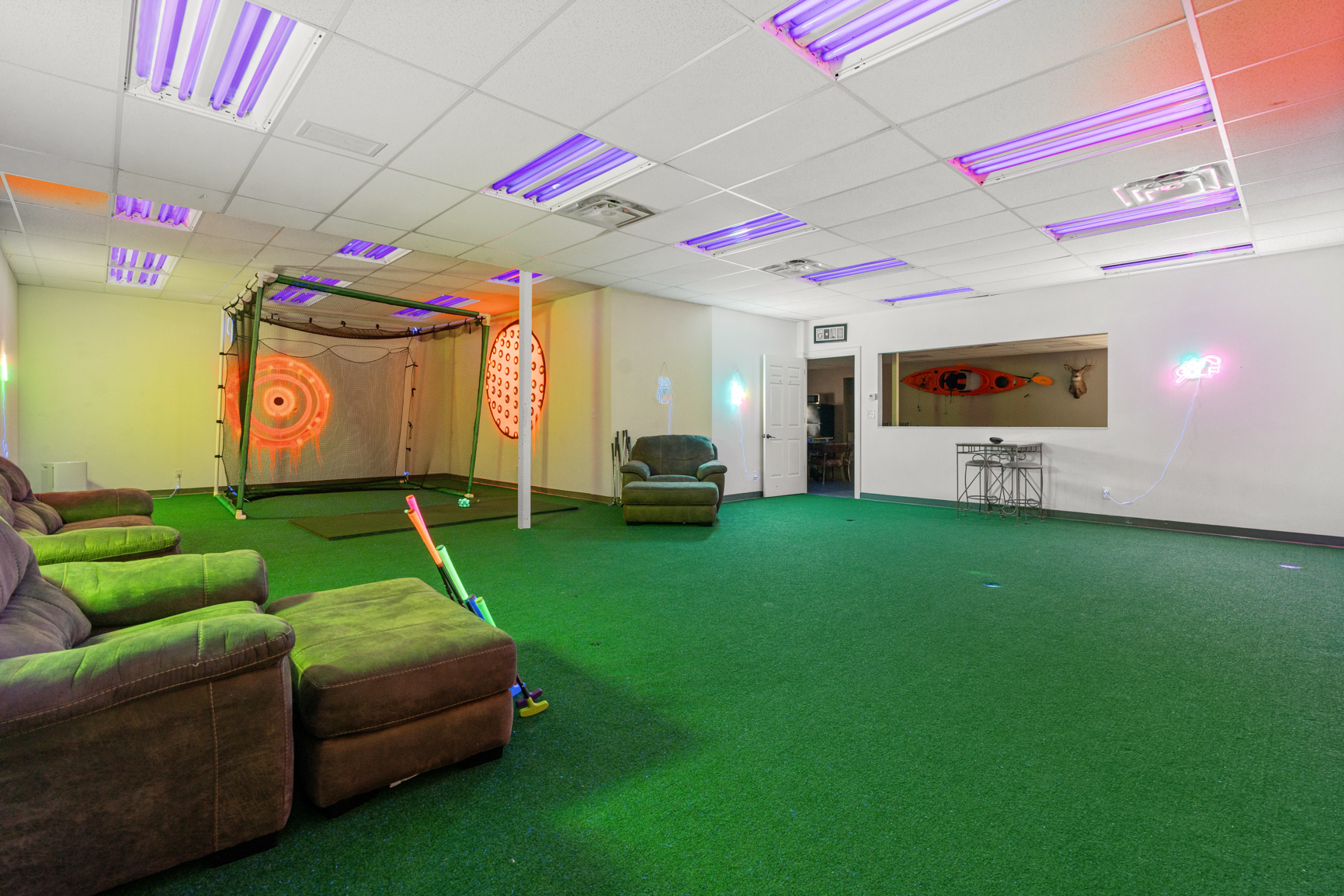 Indoor Glow Golf