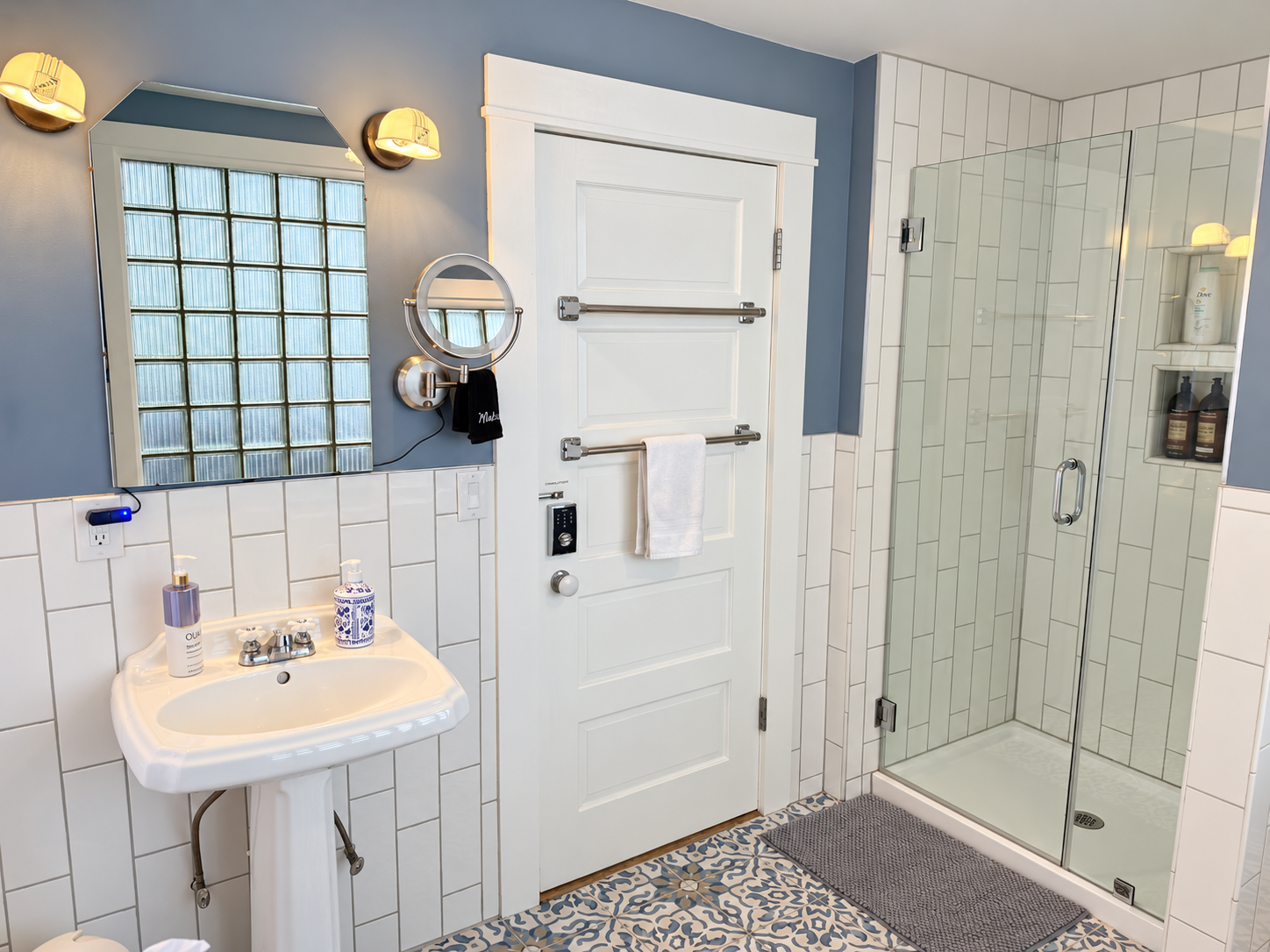First floor bath w/ shower off hallway near great room