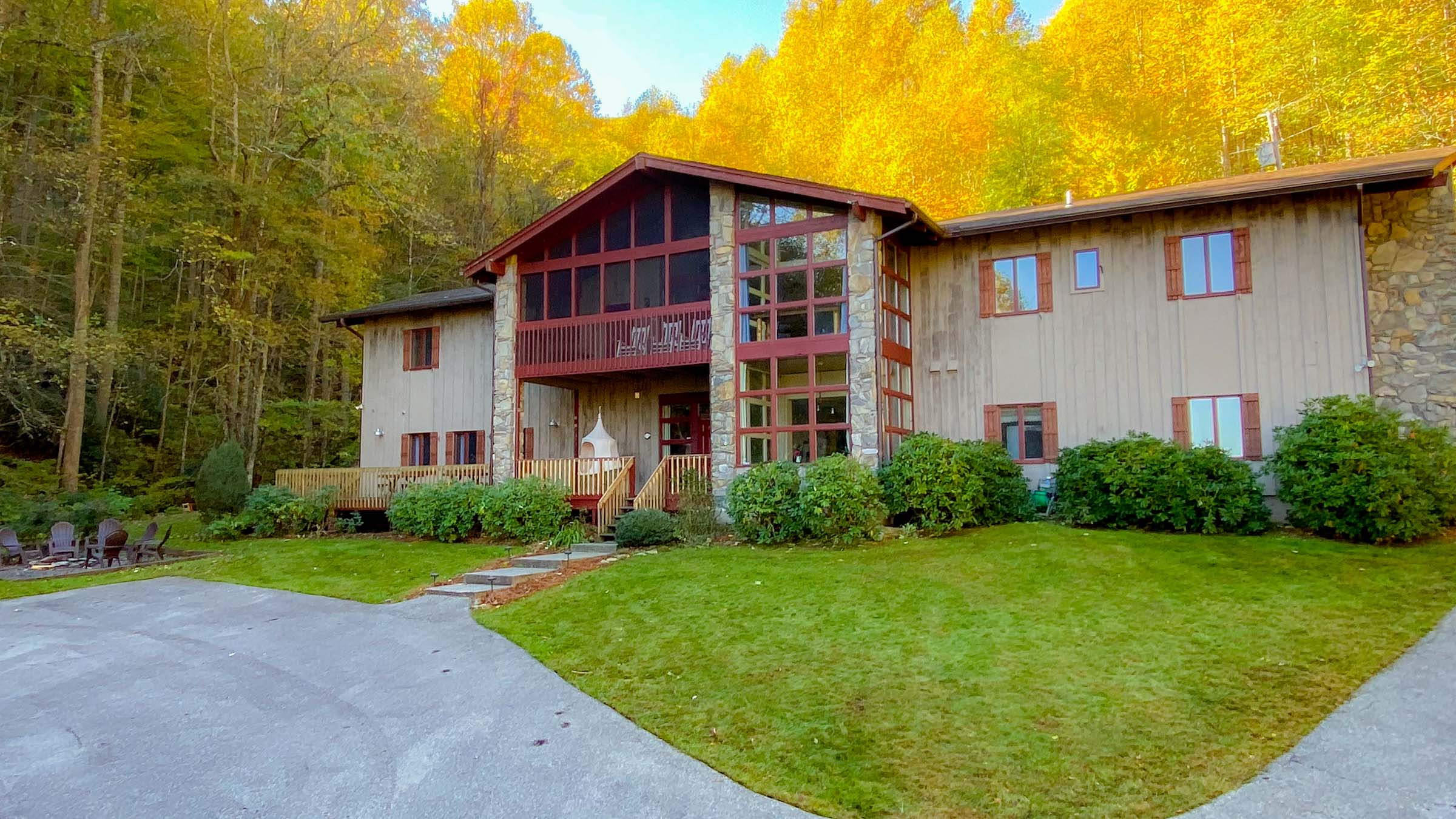 Front View of the Cabin