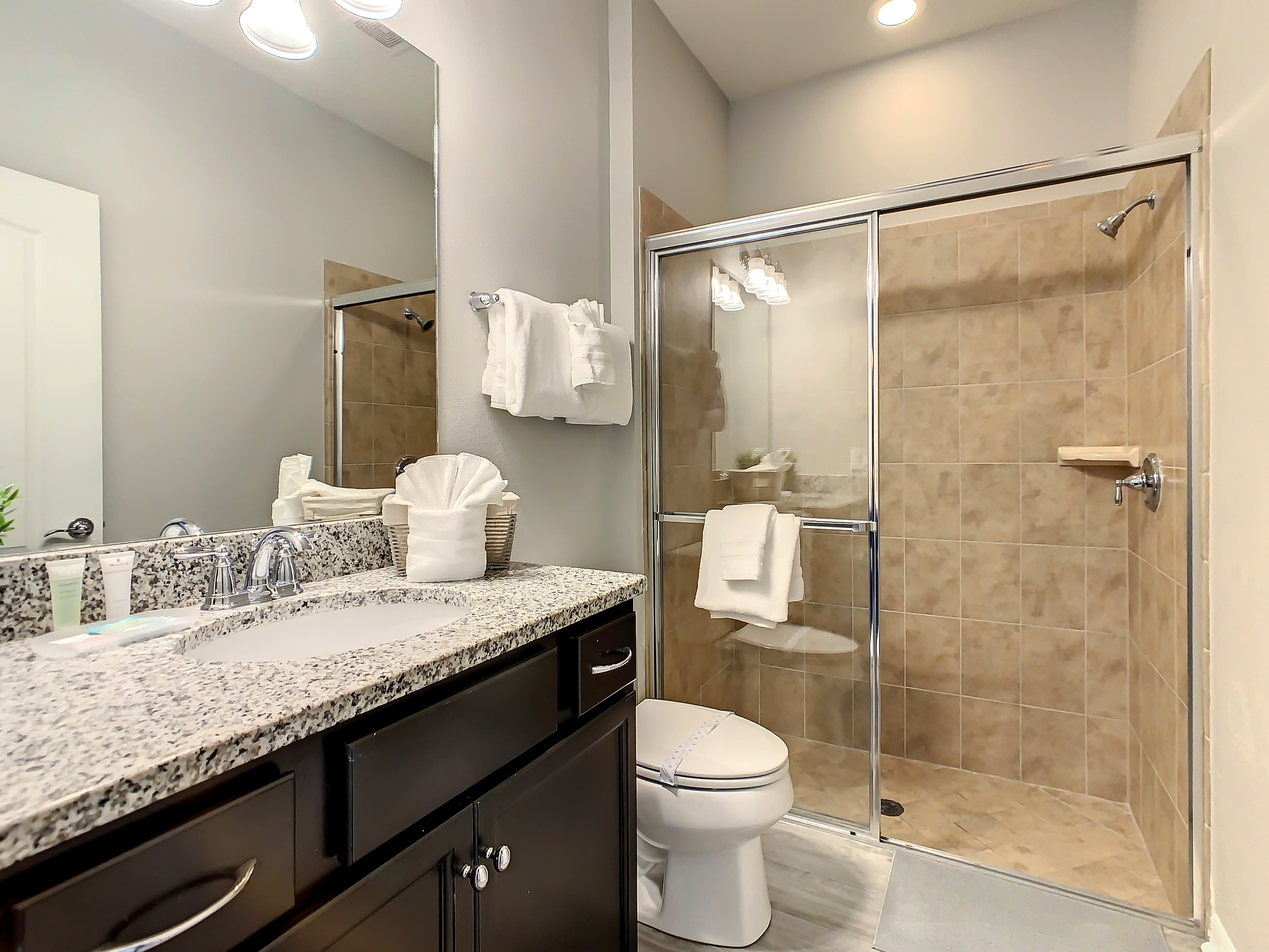 Bath #2-En Suite-1st Floor