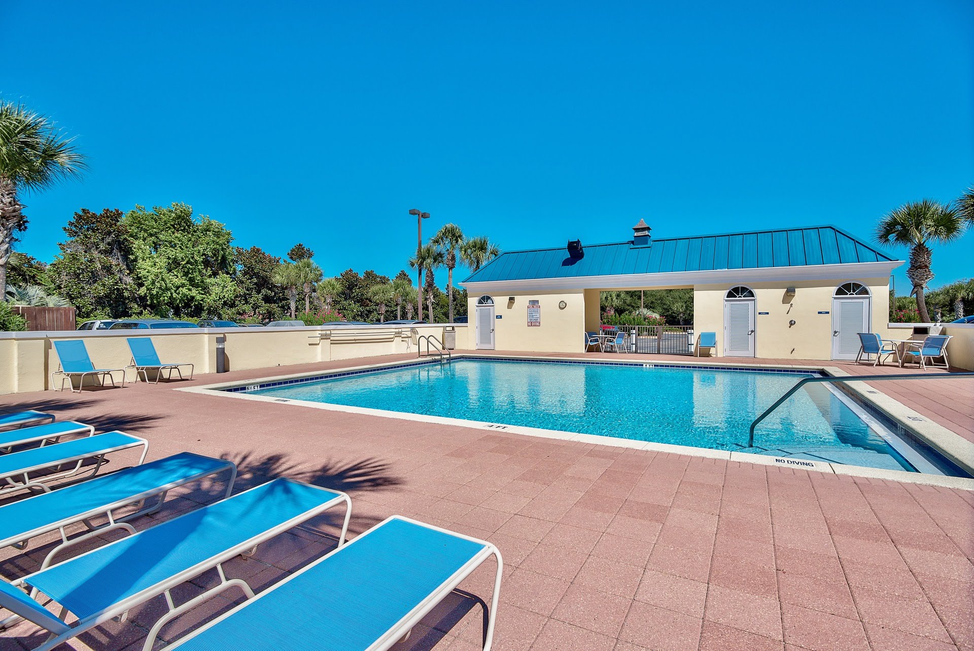 1 of 2 Leeward Key Pools