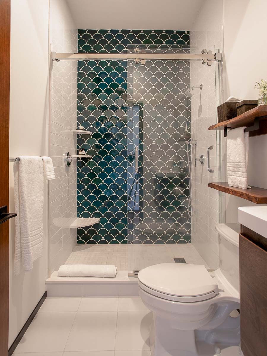 Ensuite bathroom with blue-green fishtail tile shower accent wall &mdash; Sunset Falls Berkshires