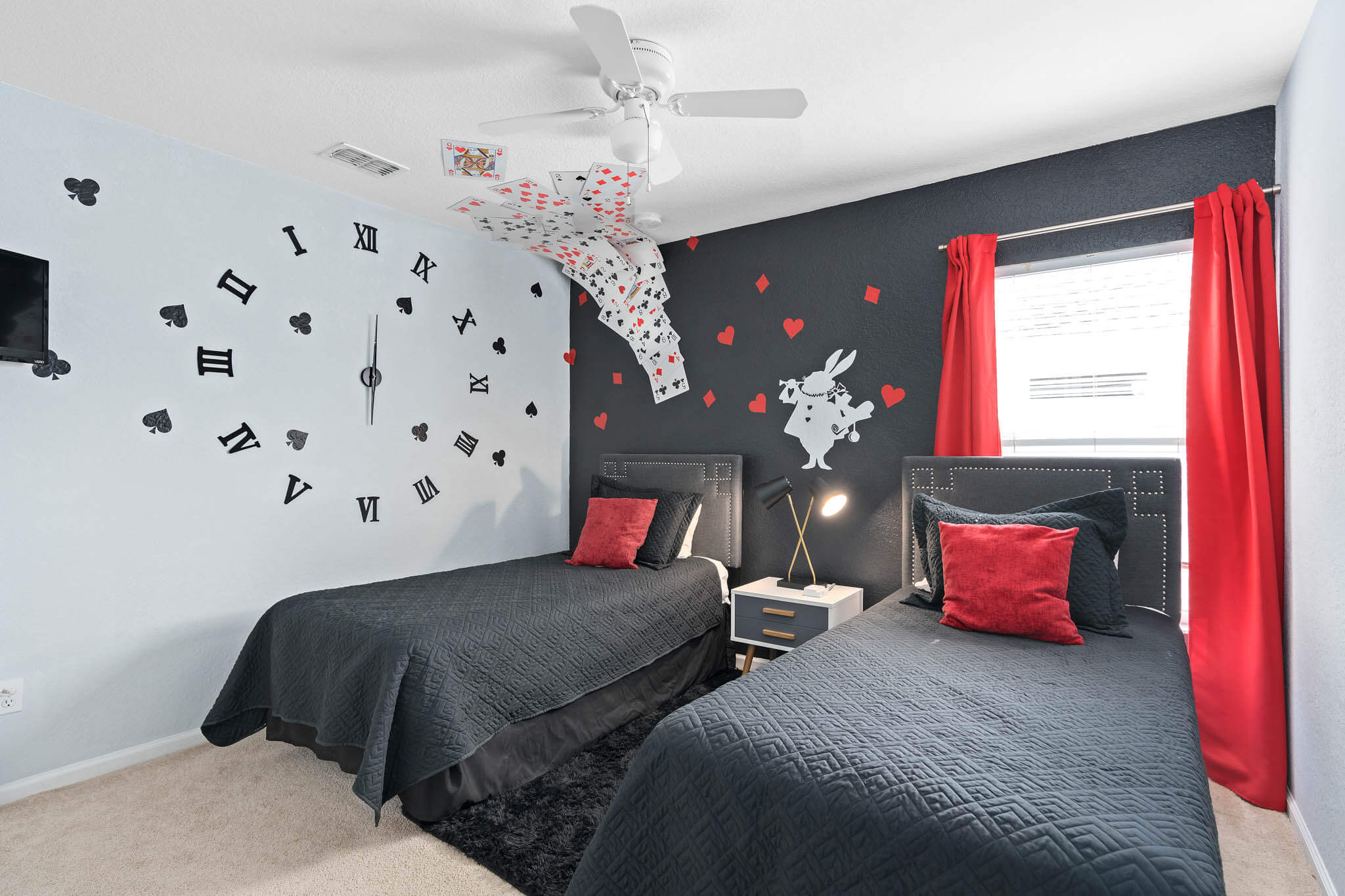 Upstairs White Rabbit twin bedroom with TV - Now with luxury vinyl flooring!