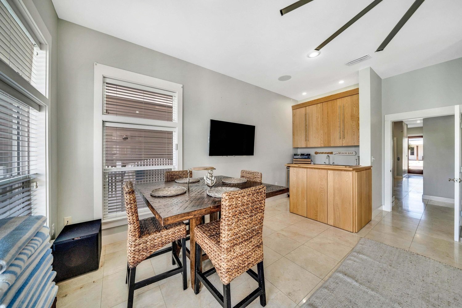 First Floor Landing + Private Pool Access