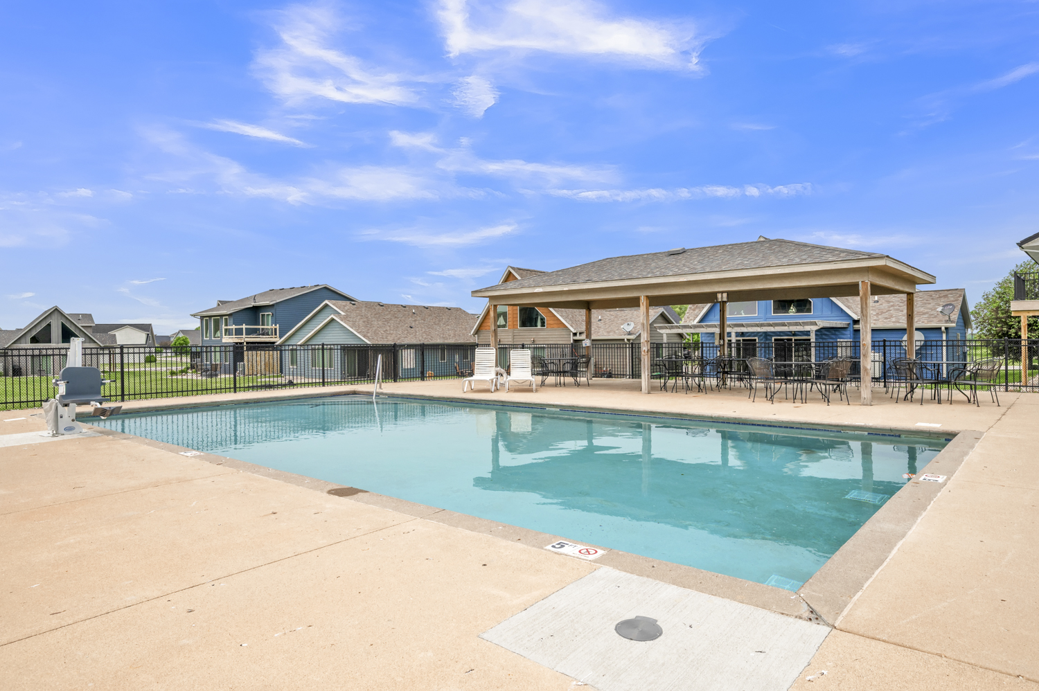 Pool Located close buy