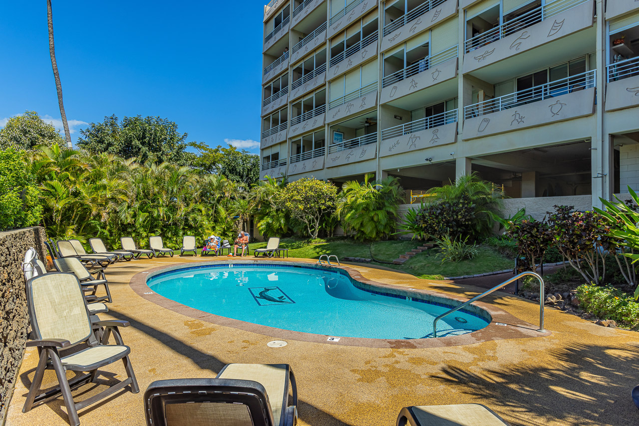 Onsite Pool For Guest Use Only