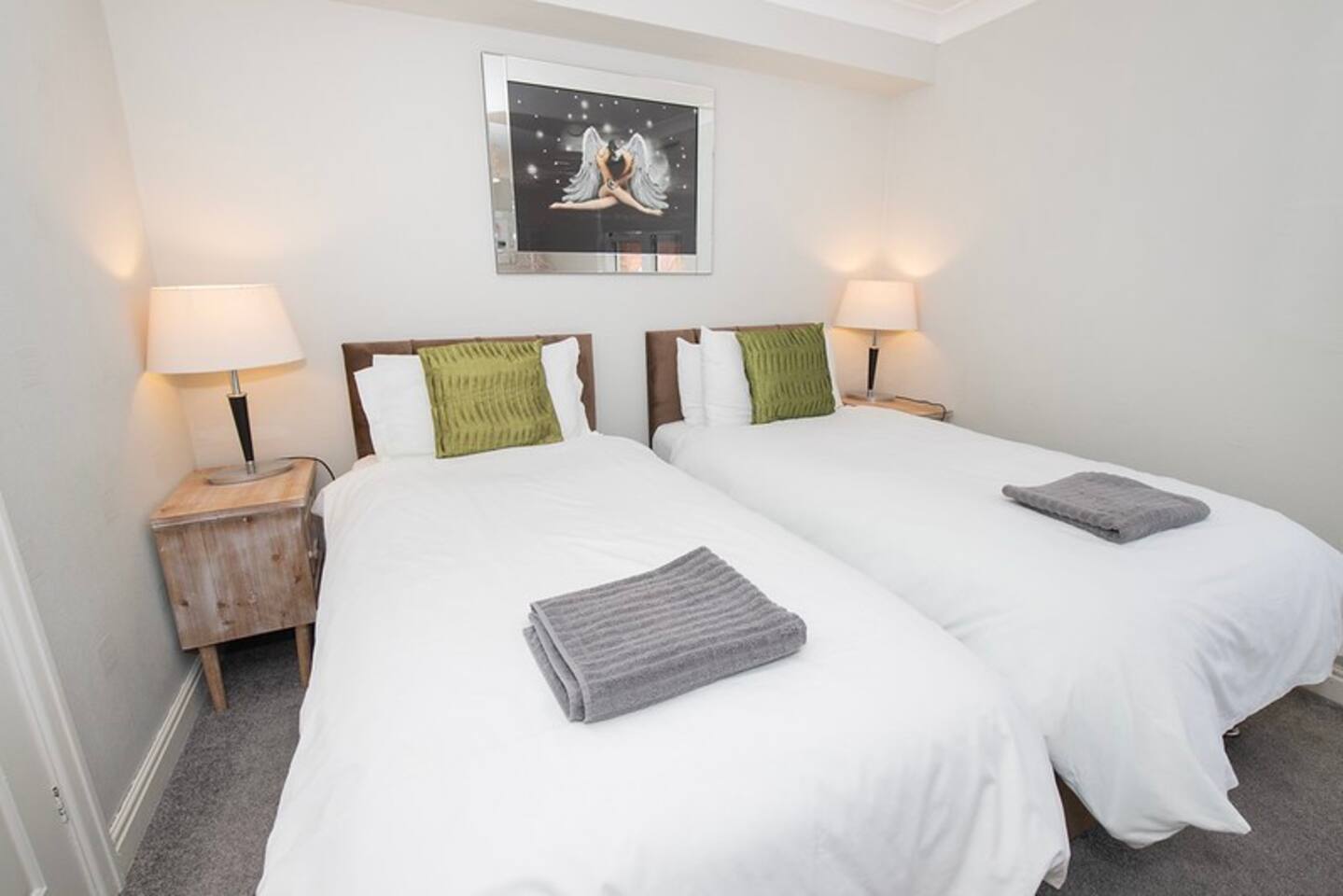 Master room with en suite