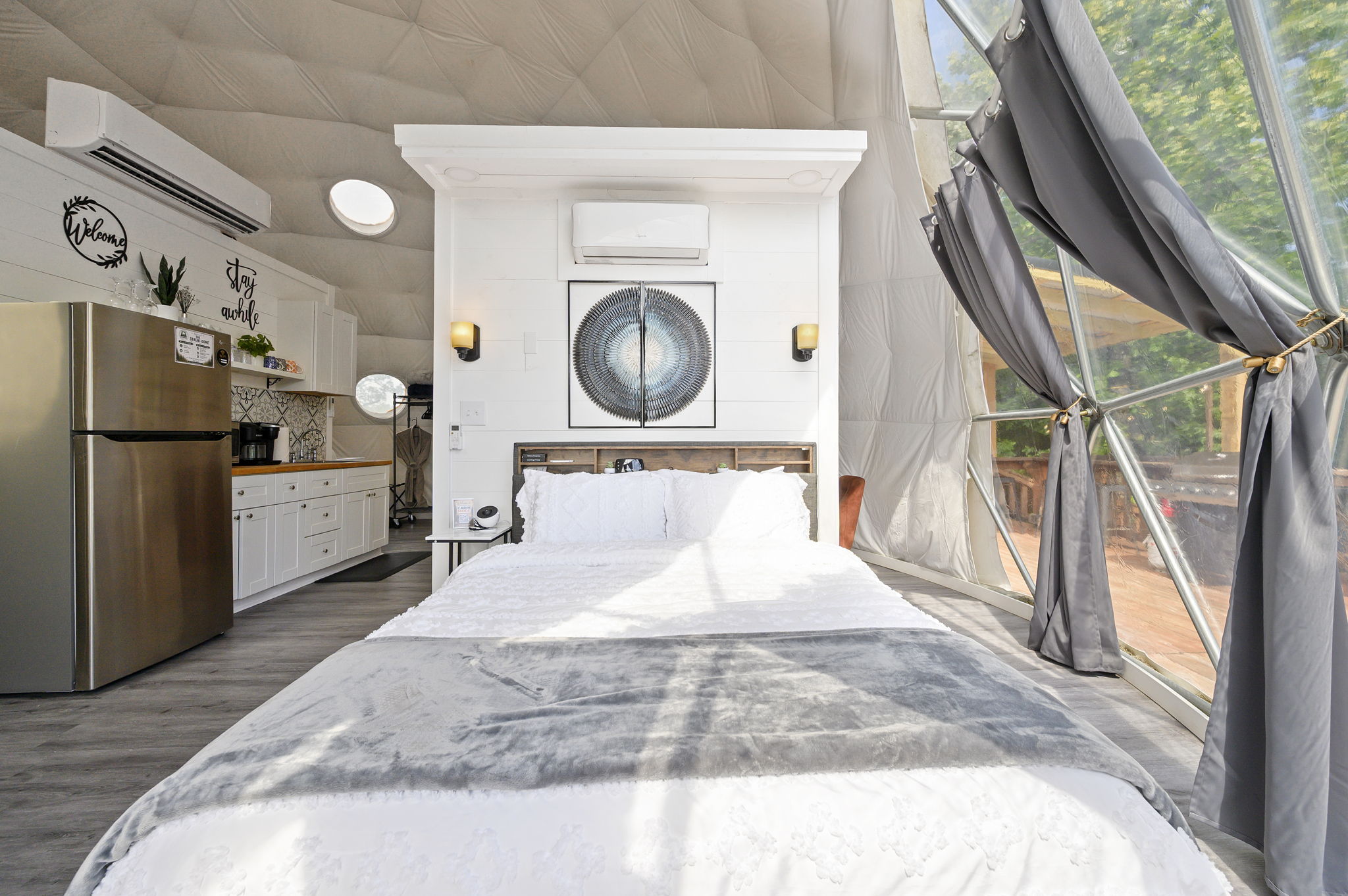Queen Bed
