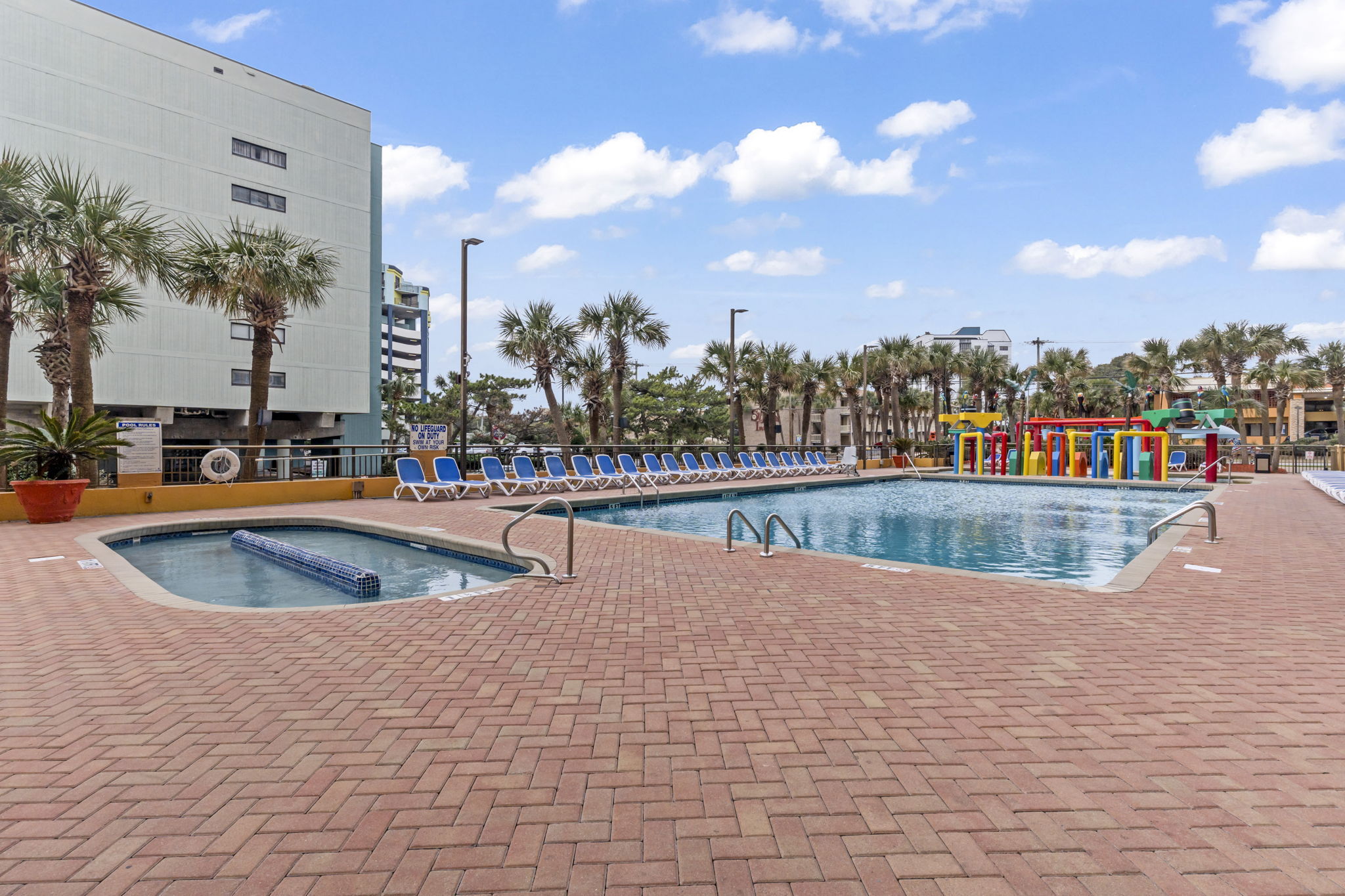 Oceanfront Pool, hot tub and kids waterpark