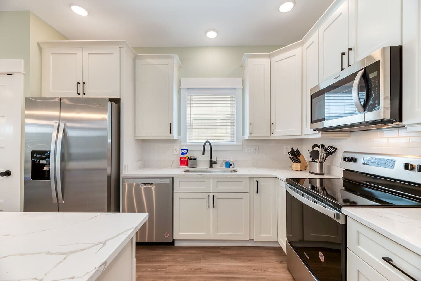 Enjoy all the essentials needed for easy in-home meals during your stay.