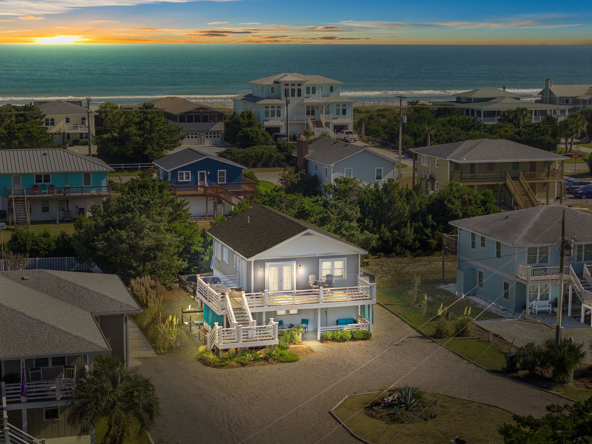 Lil'TipSea on Topsail Beach- Entire House — Topsail Beach, NC — vacation rental