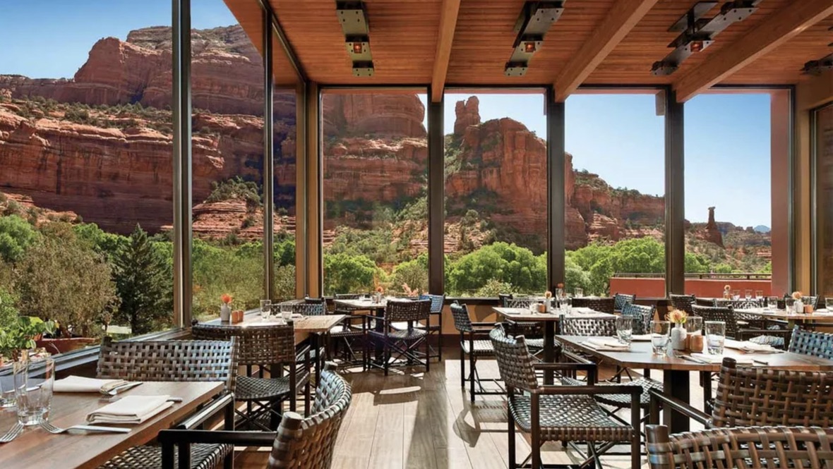 Tii Gavo- Enjoy Southwestern flavors and cocktails with iconic red rock scenery.