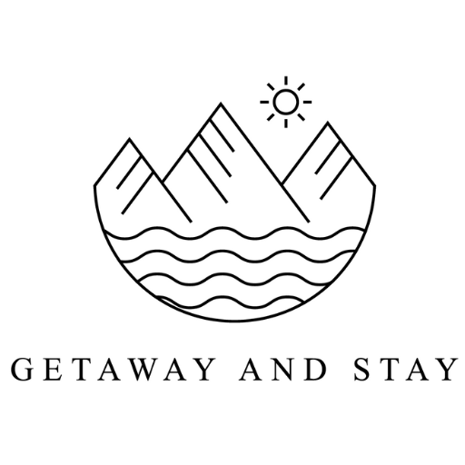 Cozy Cabin in Sister Bay • HotTub • FirePit • Dogs: vacation rental in Sister Bay / Ellison Bay, Door County