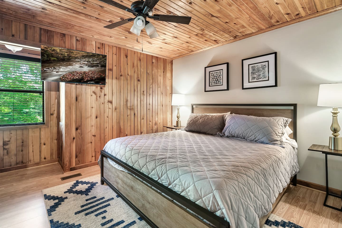 first bedroom upstairs (king bed)