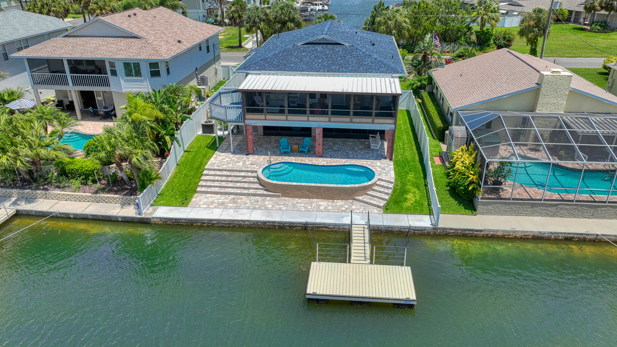 Waterfront Home/Heated Pool/Kayaks/Access to Golf