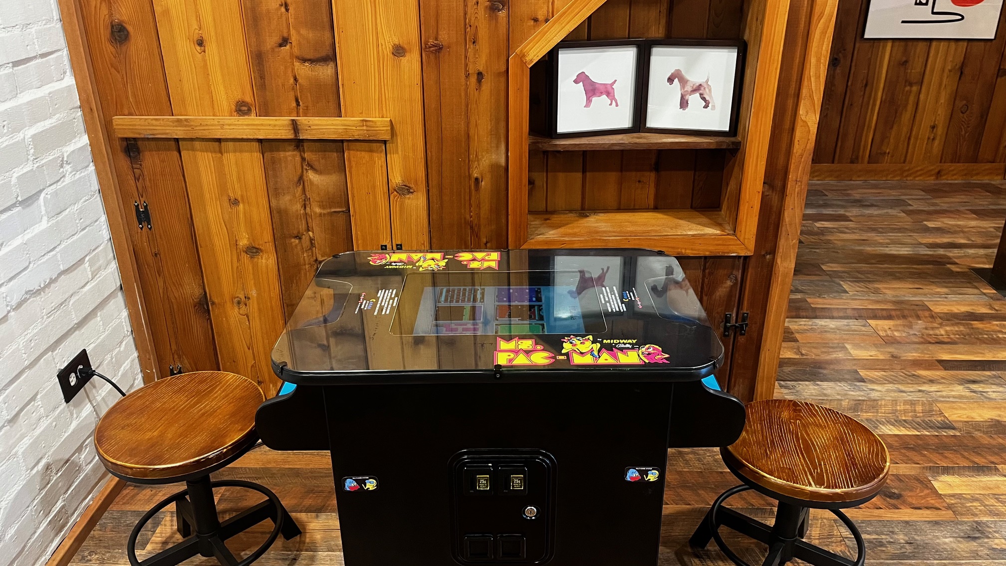 Seated game console