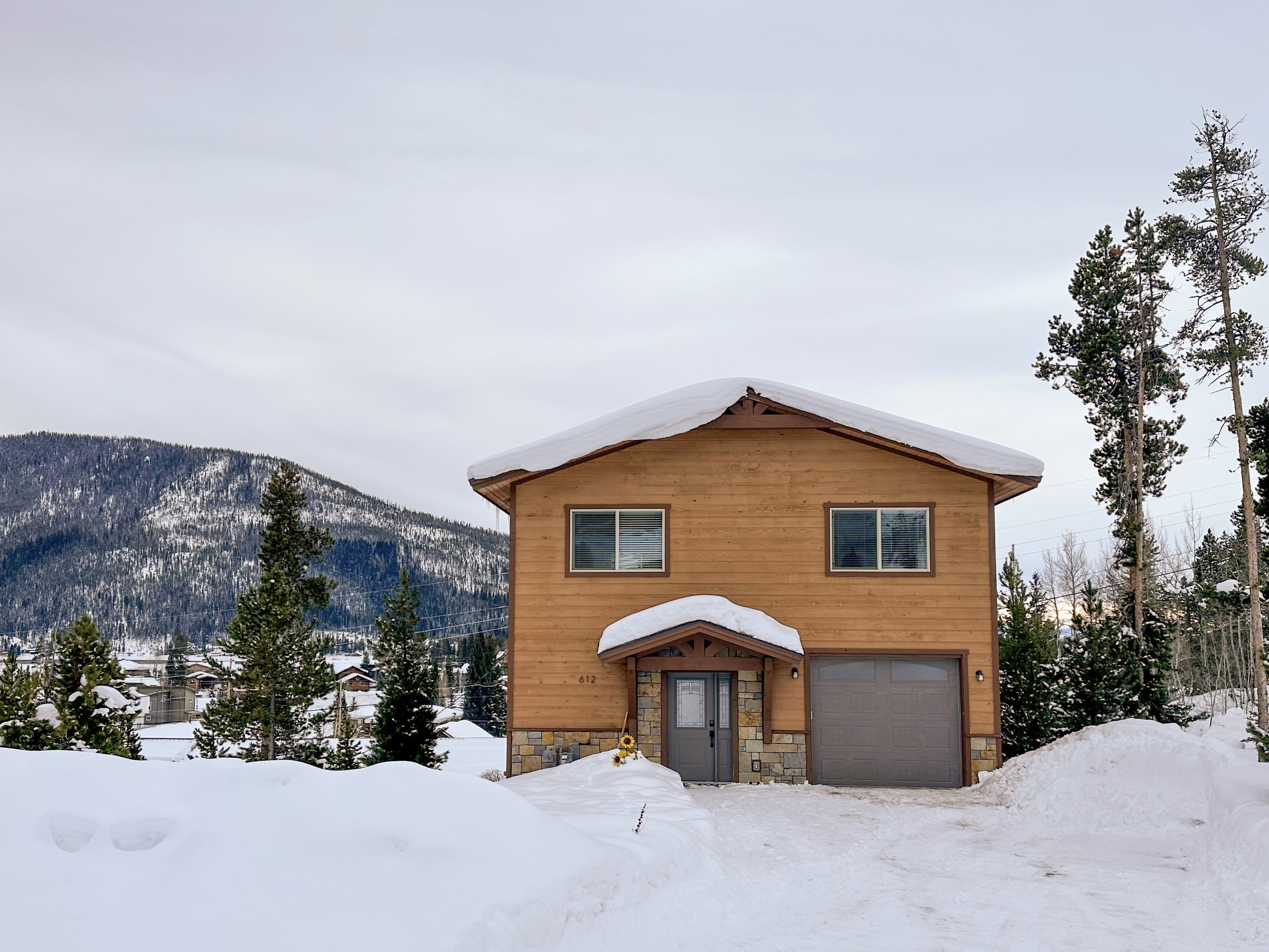 Plenty of  Winter Snow at Stone Hill House (Photo January 2023)