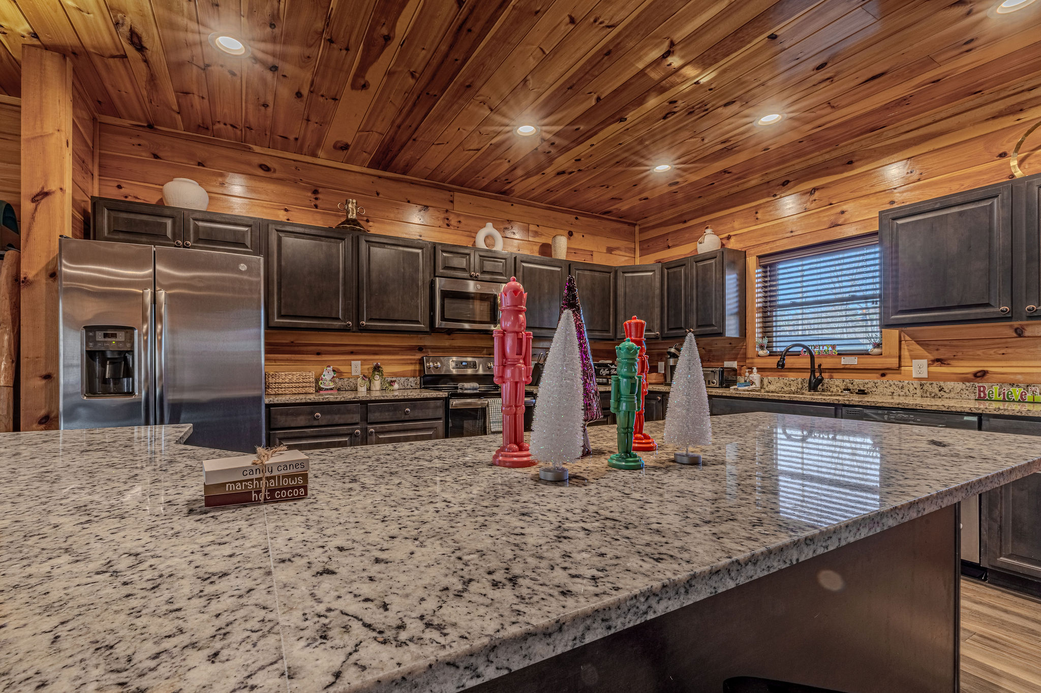 Holly-jolly moments made at Mountain Dream