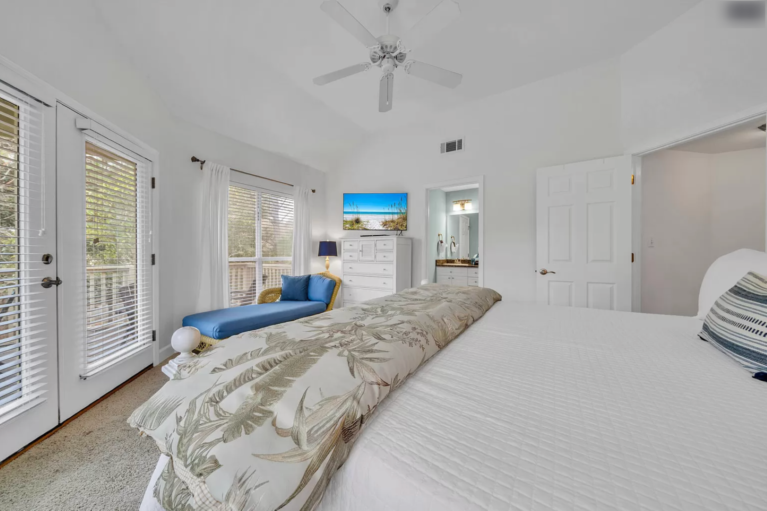 Let the first sunlight wake you up, or close the blinds and sleep a bit longer.