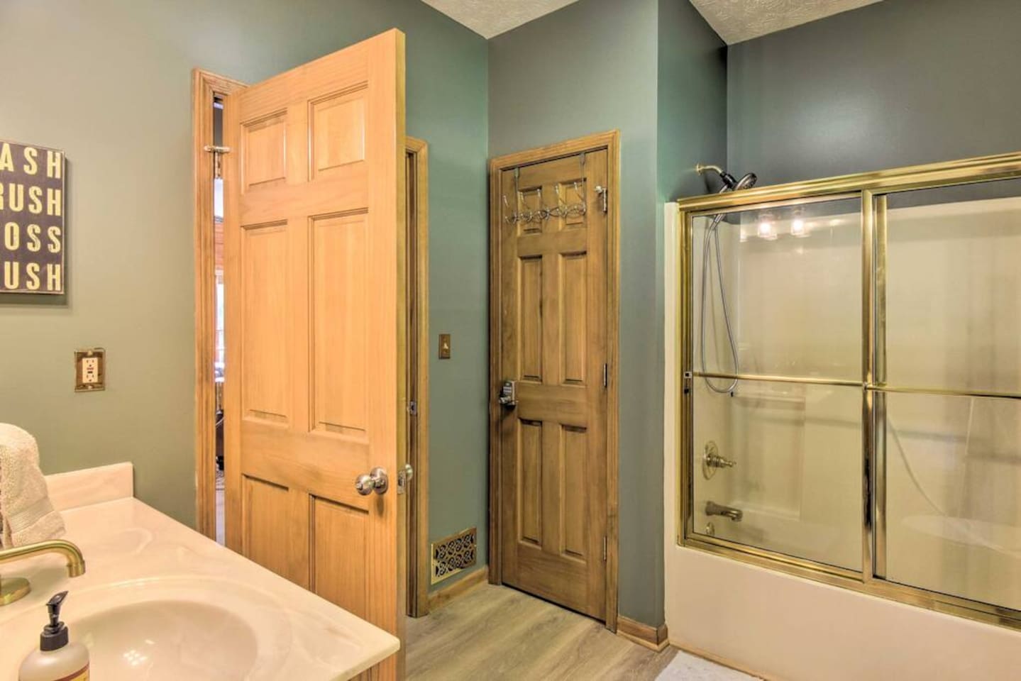 Bathroom 2