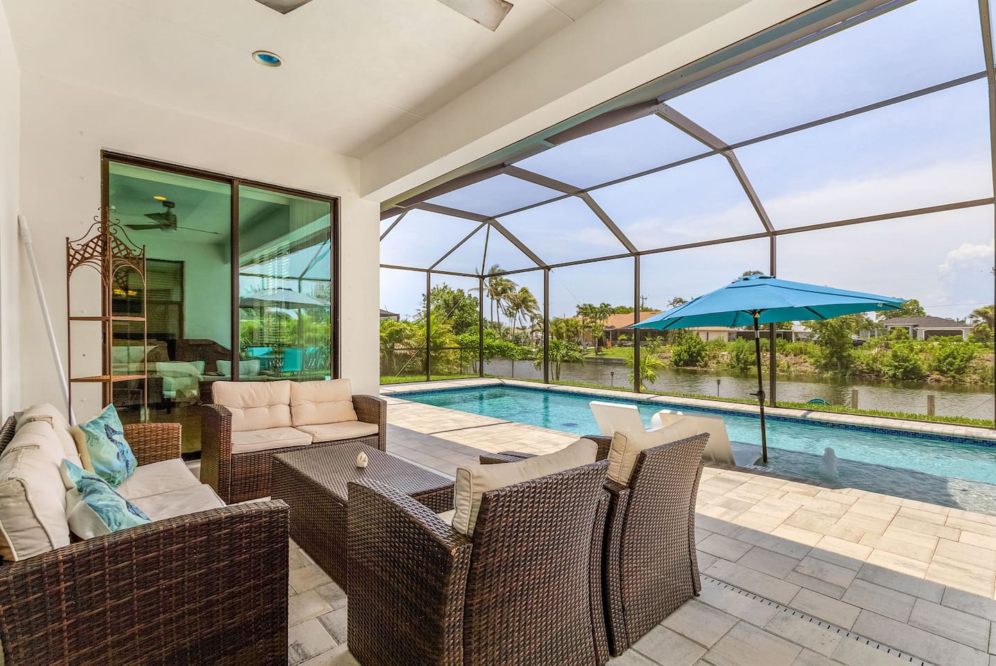 Florida's outdoor living at its finest!