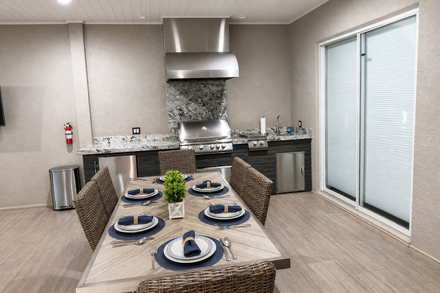 Modern kitchen setup for easy cooking & casual dining.