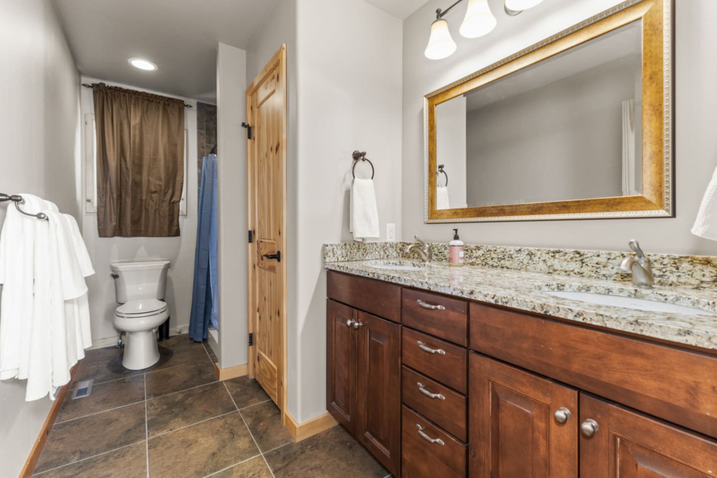 Upstairs Shared Bathroom #3 – Stand alone Shower 