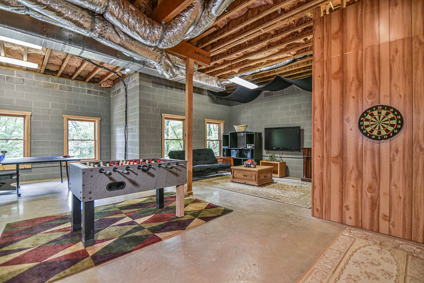 Game room - Darts, Ping Pong, Foosball